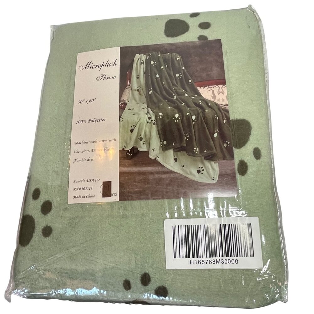 Microplush Throw Blankets 50" X 60" Green with Paw Print Design 100% Polyester M